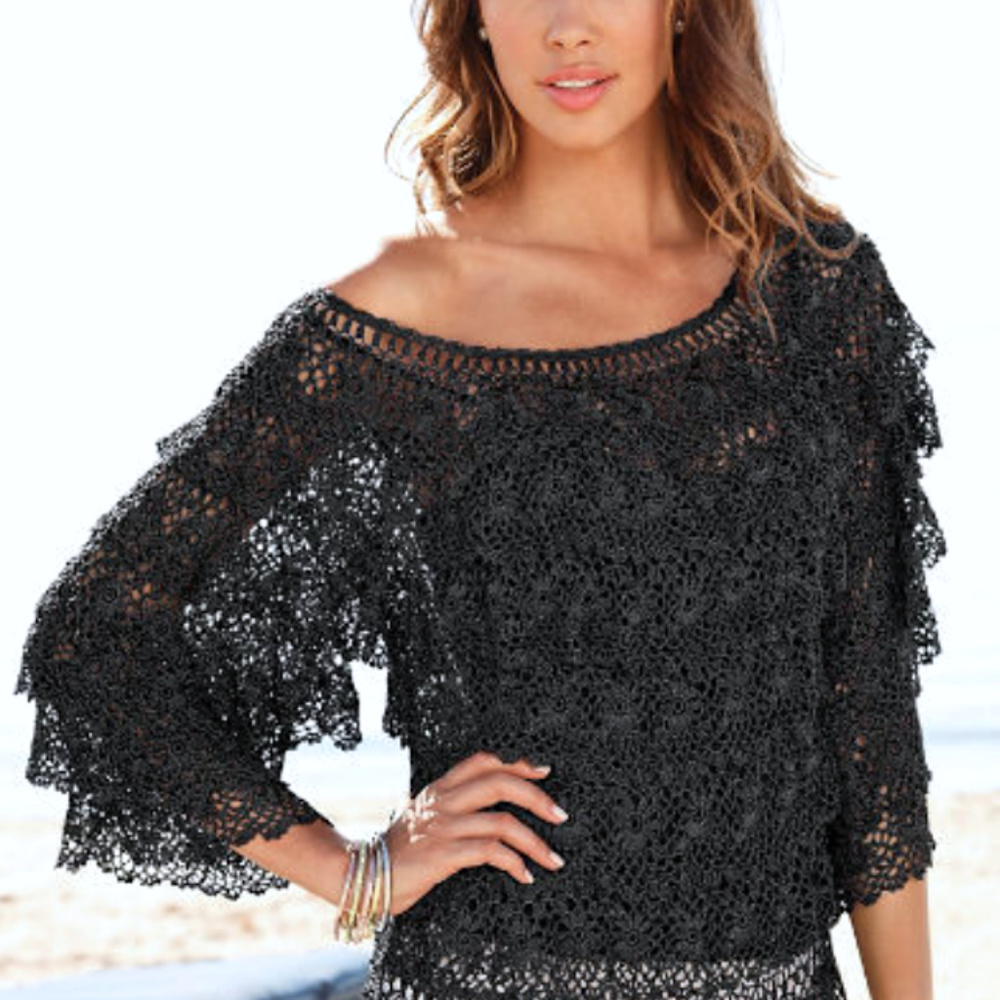 BOSTON PROPER Salsa Crochet Ruffle Top NAVY Med